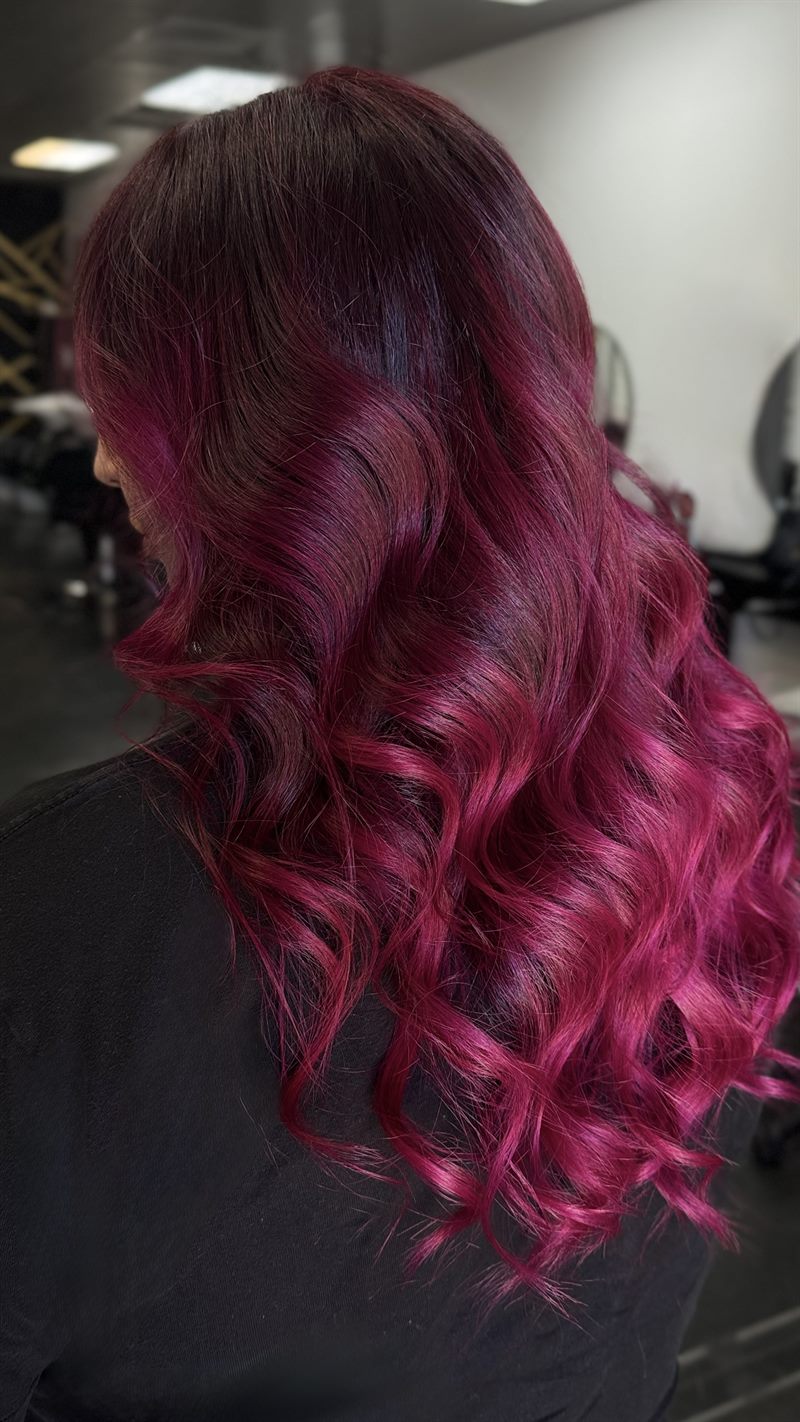 Coloración magenta con ondas